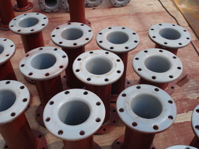 一飞冲天300倍钢衬塑管道